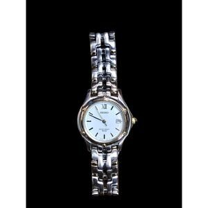Seiko 7N82 Two-Tone Silver & Gold Ladies Watch